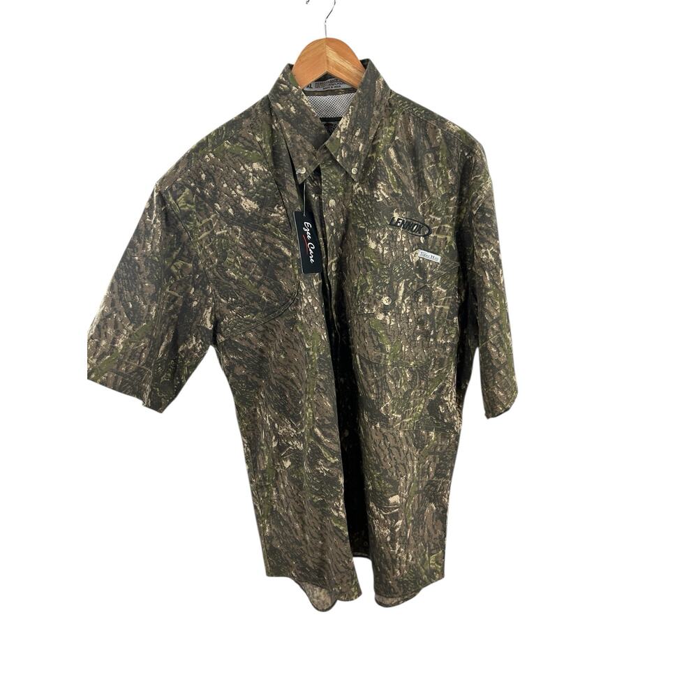 NWT Tiger Hill Camo Button Up Shirt Lennox Logo Short‎ Sleeve Vented Men’s XL